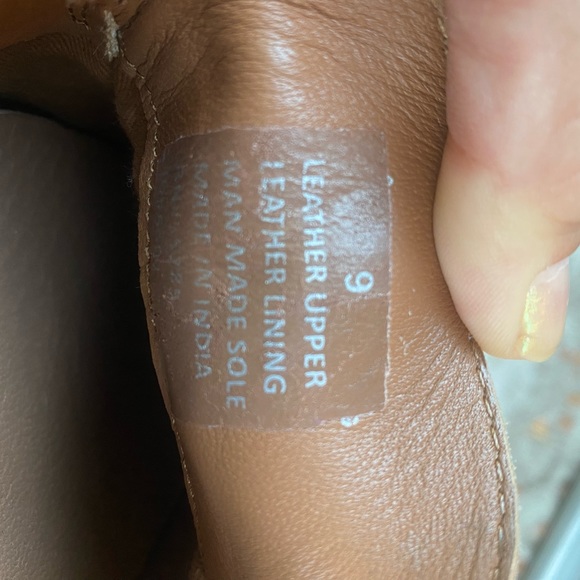 Men’s Express shoes.  White and Brown. Size 9. Brand New. - Picture 2 of 6